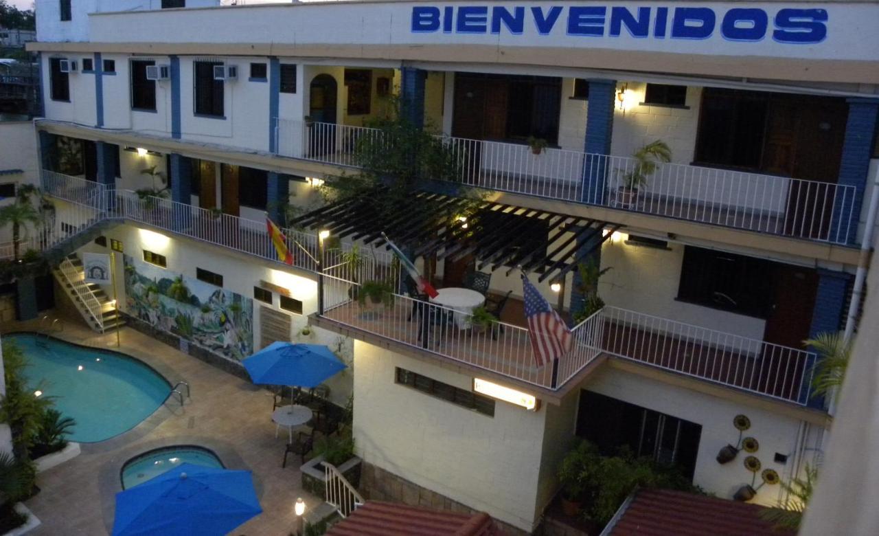 Arcos Hotel Catemaco Kültér fotó